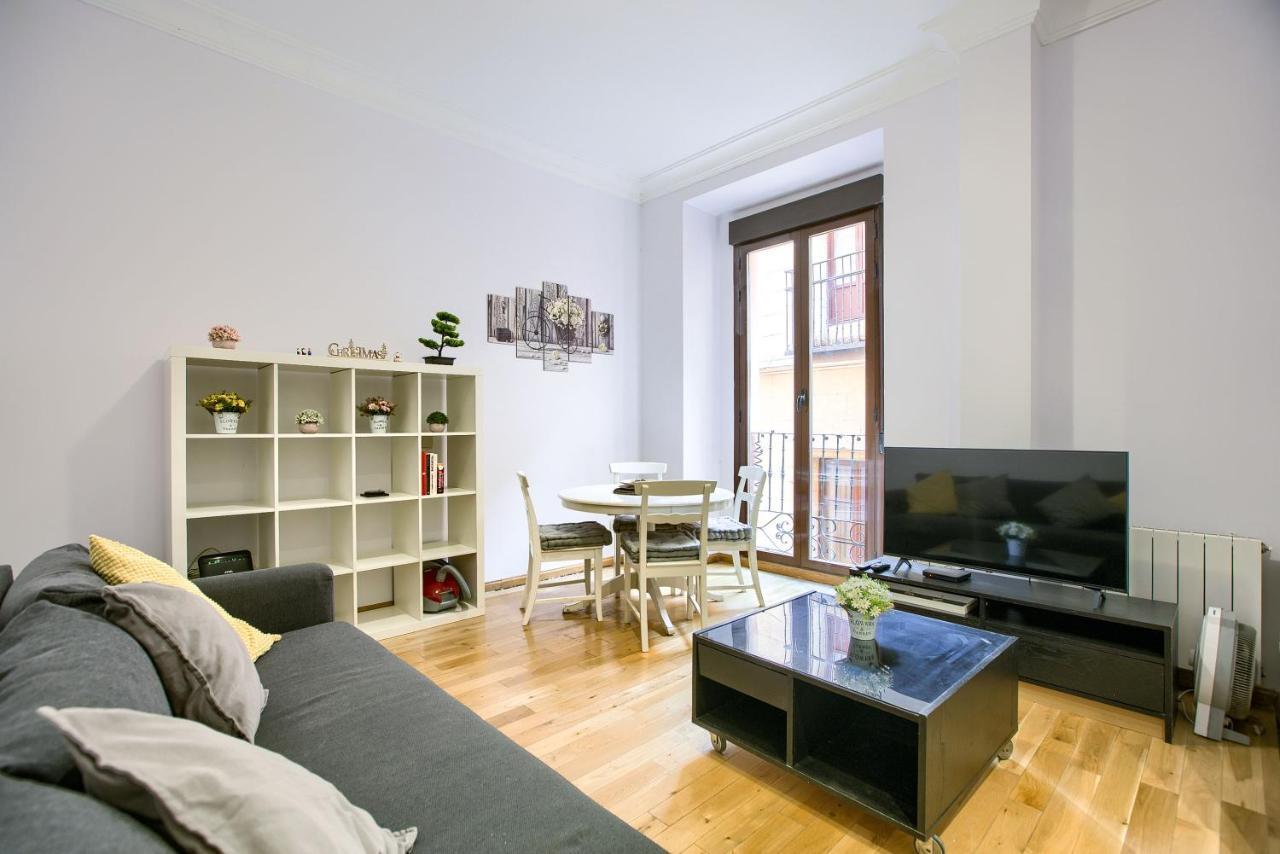 Apartamento En Centro Historico Madrid Exterior foto